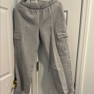 Brand NWOT Artizia mega fit sweatfleece cargo sweatpants